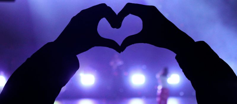 MUSIC LOVERS PACKAGE